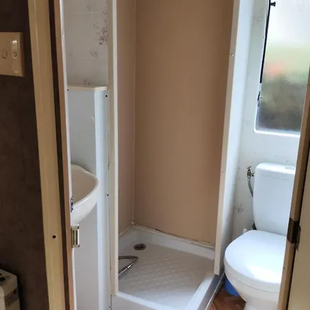 אתר קמפינג Mobil-home, Animaux Acceptes - 2 Pers. - Api-1-52-2277 *